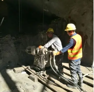 扎赉特水下抗分散灌浆料特点 水下不分散注浆料介绍